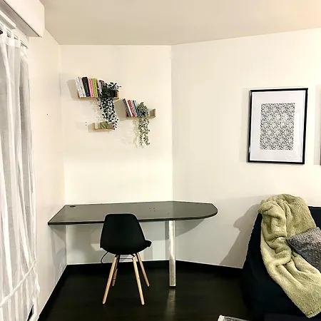 Apartment Cozy And Warm
